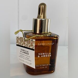 Sand + Fog Vanilla & Amber Eau De Parfume Oil. NEW.